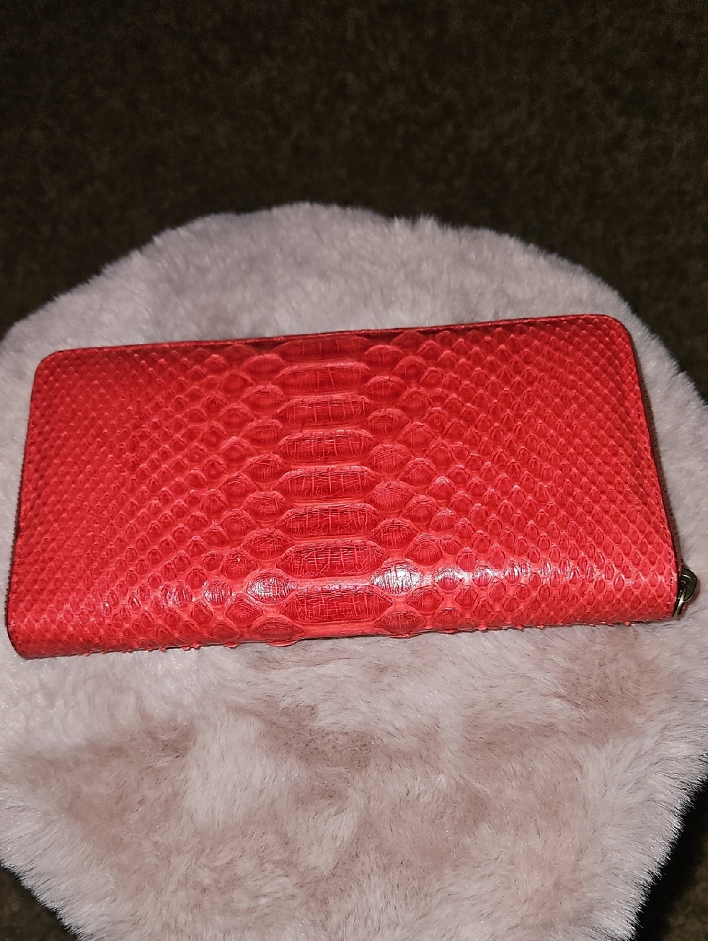 Red Embossed Python-Texture Women's Wallet - Picture 2 of 3